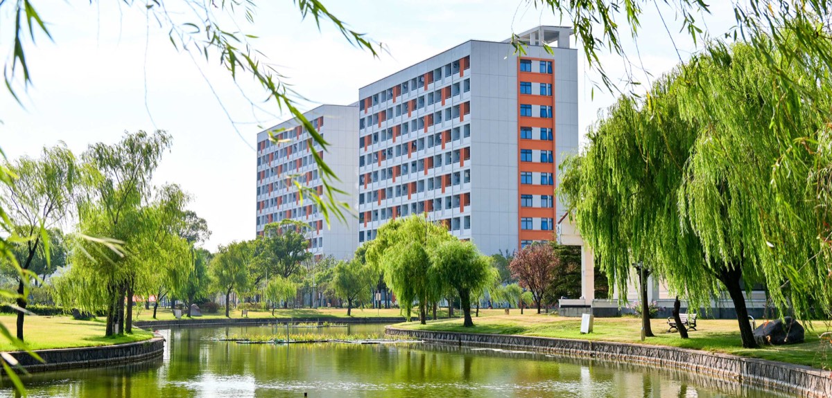 官方校园实景 3