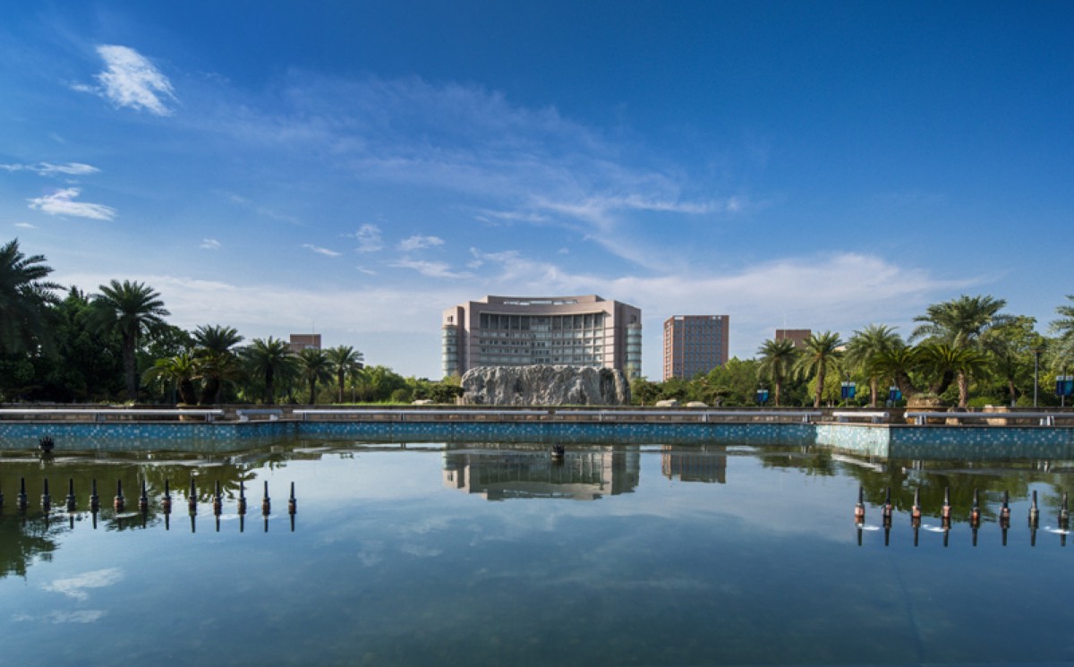 官方校园实景 6